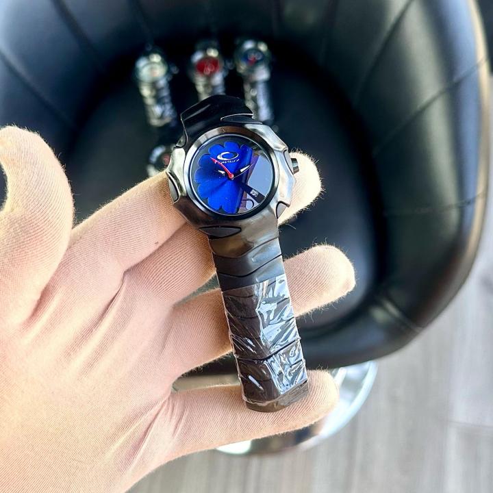 OAKLE_Y MENS BLACK BLUE WATCH