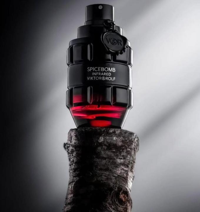 VIKTOR & ROLF SPICEBOMB INFRARED