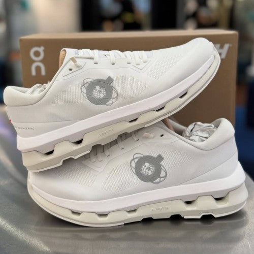 Kith X Cloudzone White Ice with extra lace As3 435 sale