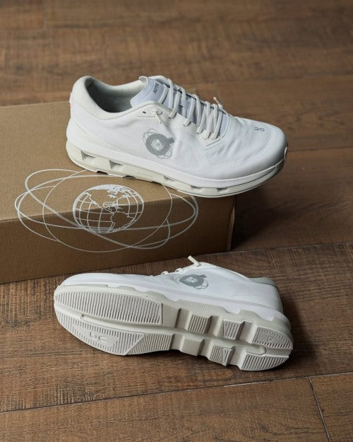 Kith X Cloudzone White Ice with extra lace As3 435 sale