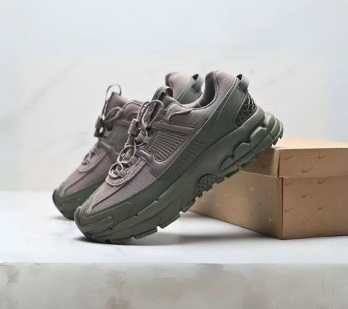 zoom vomero 5 roam mink brown medium olive As3 438