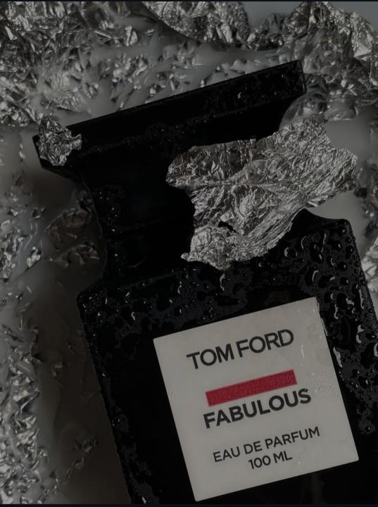 TOMFOR_D FUCKIN G FABULOUS