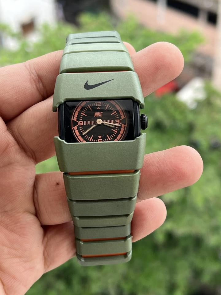 NIK_E WATCH