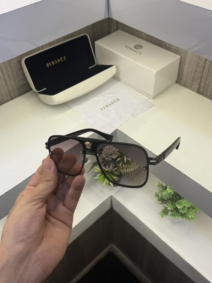 Versac e 2152 Brown sunglass
