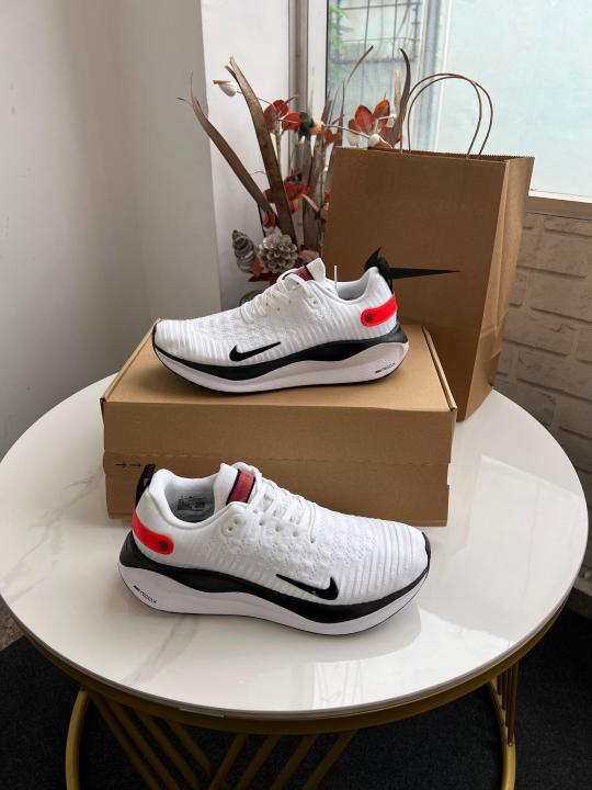 React x infinity run white light crimson fresh sale 466
