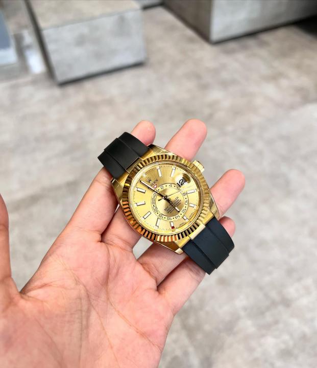 Rolee_x Oyster perpetual Sky Dweller