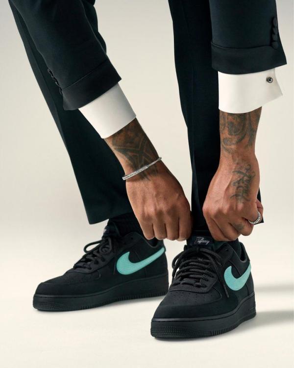 Airforce 1 low Tiffany Black semi ua 226