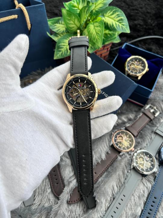 Tommy_Hilfiger Leather Gold Black Automatic W129