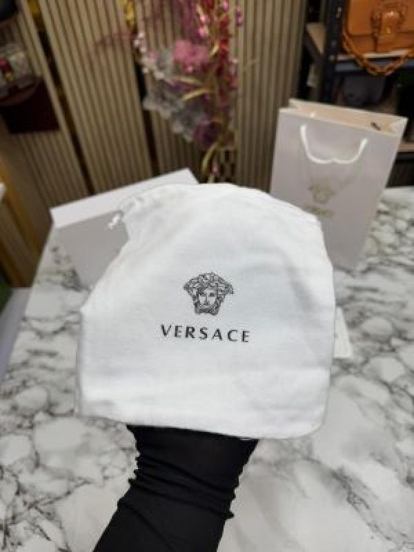 VERSACE_BELT_COMBO_PREMIUM_QUALITY_WITH_OG_BOX_AND_CARRY_BAG_(VERSACE-4)
