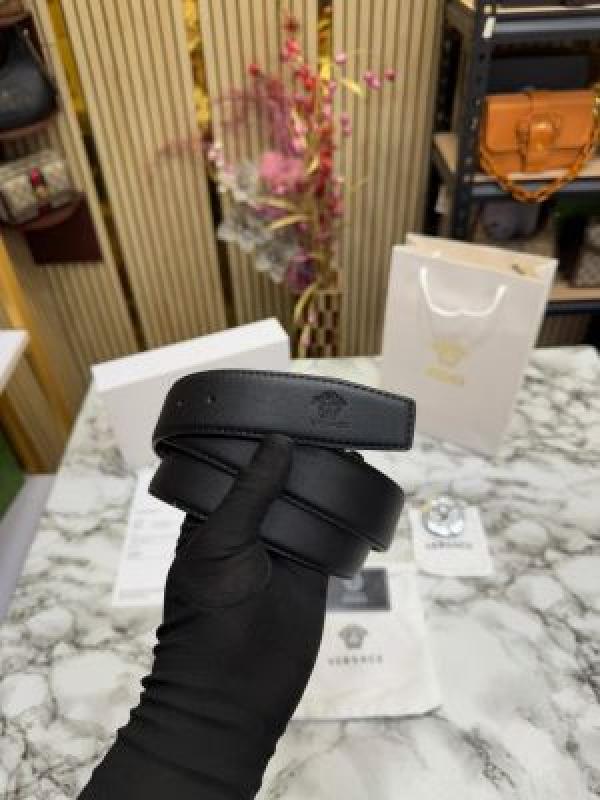VERSACE_BELT_COMBO_PREMIUM_QUALITY_WITH_OG_BOX_AND_CARRY_BAG_(VERSACE-4)