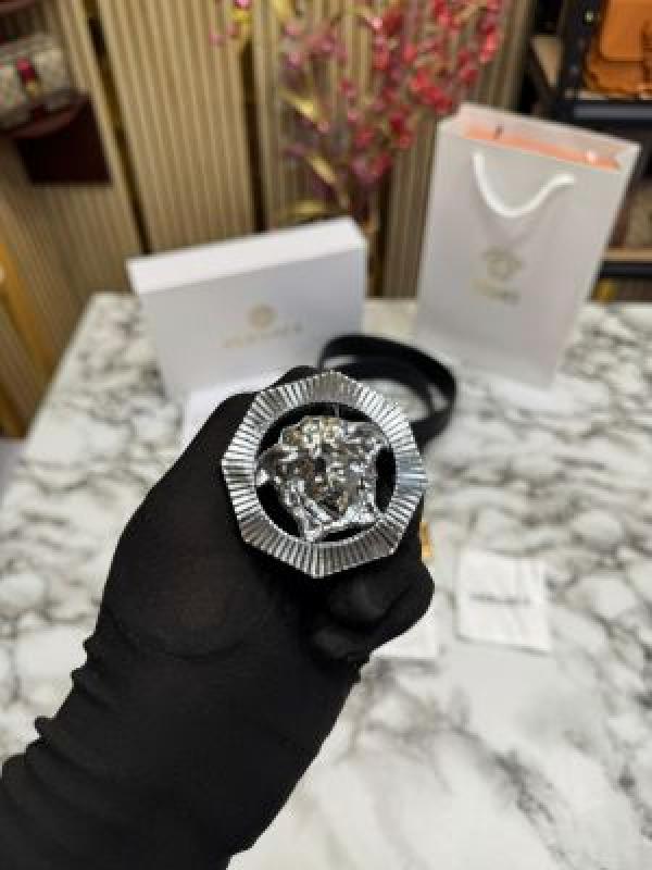 VERSACE BELT COMBO PREMIUM QUALITY WITH OG BOX AND CARRY BAG (VE-5)