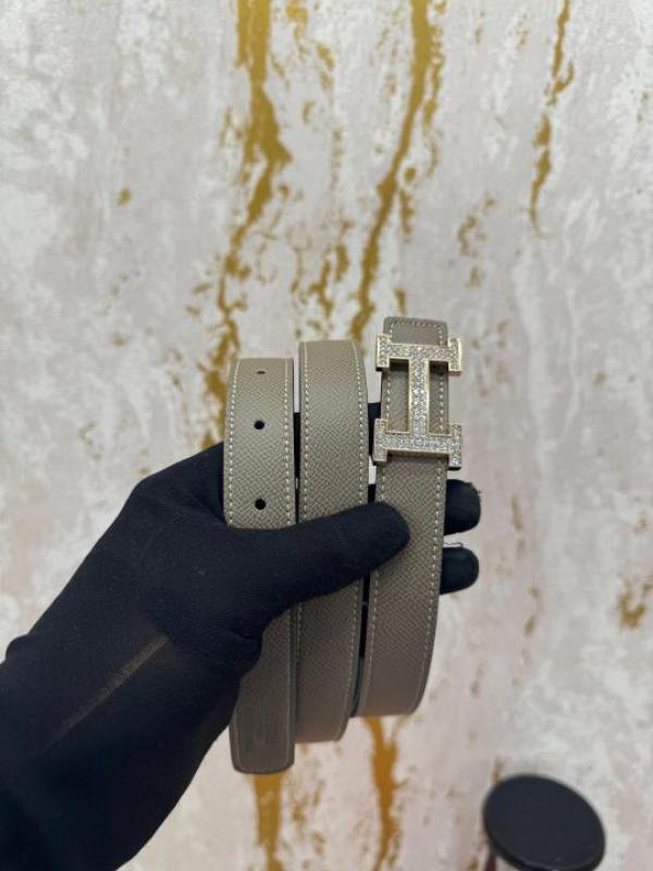 HERME_S PREMIUM BELT WITH OG BOX DUST BAG H49-KHAKI