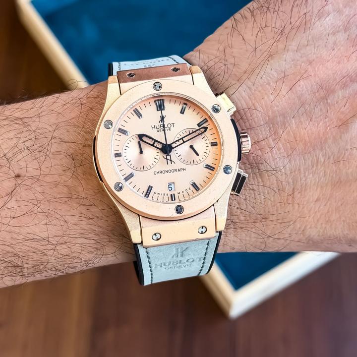 HUBLOT_BIGBANG_ROSEGOLD