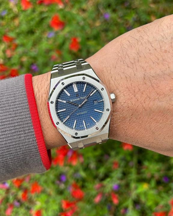 WATCH M-751