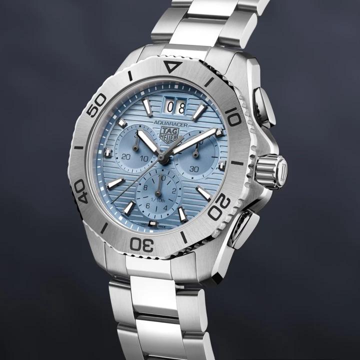 Tag Heue_r aquaracer professional 200 chronograph