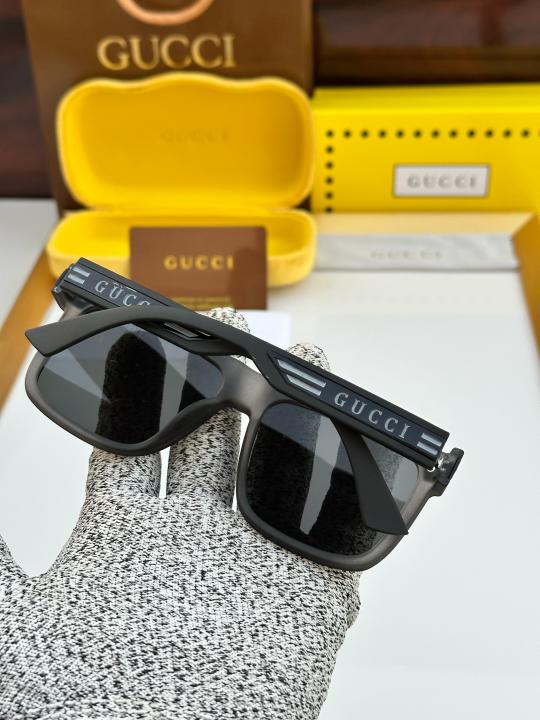 GUCC_Ci SUNGLASS O-23