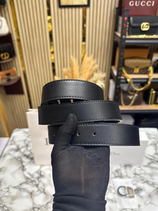 CHRISTIAN_DIOR_BELT_COMBO_PREMIUM_QUALITY_WITH_OG_BOX_AND_CARRY_BAG_(10)