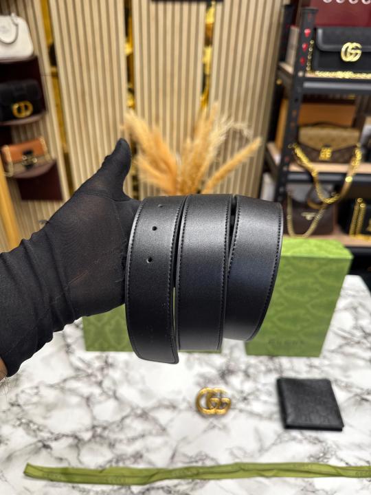 GUCC_I BELT WALLET COMBO GG EMBOSSED WALLET AND LEATHER BELT WITH GOLD GG BUCKLE INCLUDES BOX DUST BAG AND CARRY BAG (G64-4)