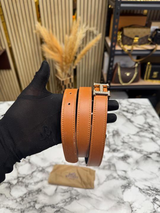 HERME_S PREMIUM BELT WITH OG BOX DUST BAG TAN H49