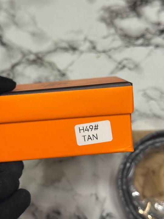 HERME_S PREMIUM BELT WITH OG BOX DUST BAG TAN H49