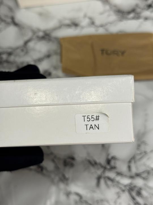 Tory_Burch Pave Double T Logo Iconic Belt (T55-TAN)
