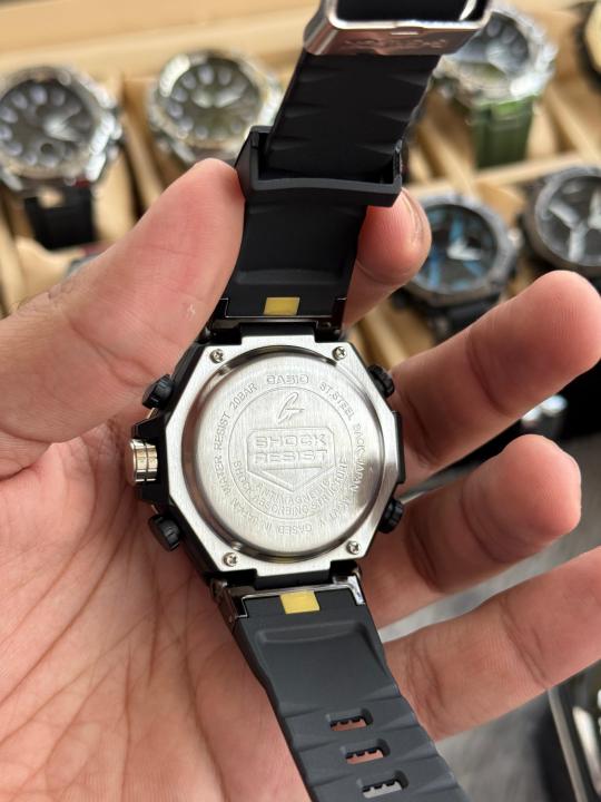 Casio Gshock Digital Analog Gold Black W211