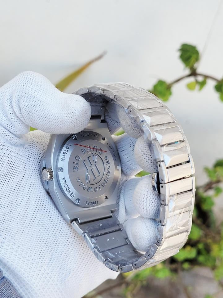 Hublot Classic Fusion Metal Silver White 284