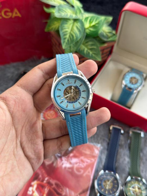 Aqua Terra World Travel Automatic Blue W233
