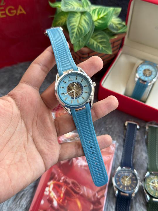 Aqua Terra World Travel Automatic Blue W233
