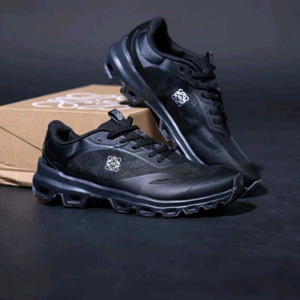 On Running Cloudventure 2 LOEWE Gunmetal Black 518