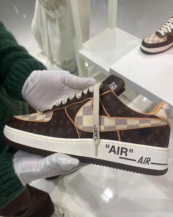 Airforce 1 low louiis Vuittoon Virgil Abloh brown 525