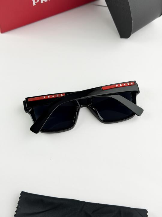 Prad_black_58720
