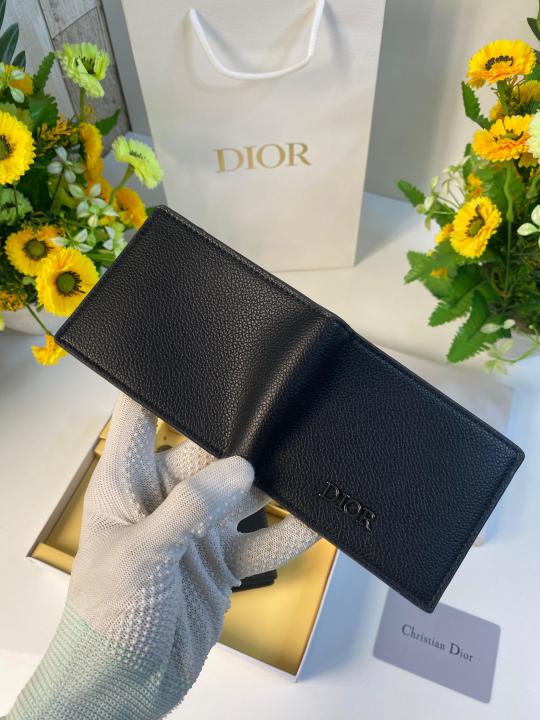 Dio_r premium wallet combo wid og box & accessories