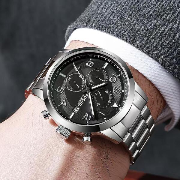 Fossi_l 100 Meters Chronograph