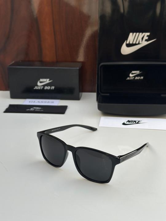 OAKLAIIY SUNGLASS D 443