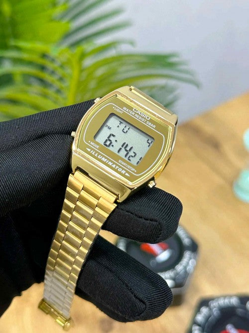 CASIO VINTAGE B640 GOLD
