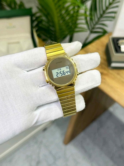 Casio vintage full Gold