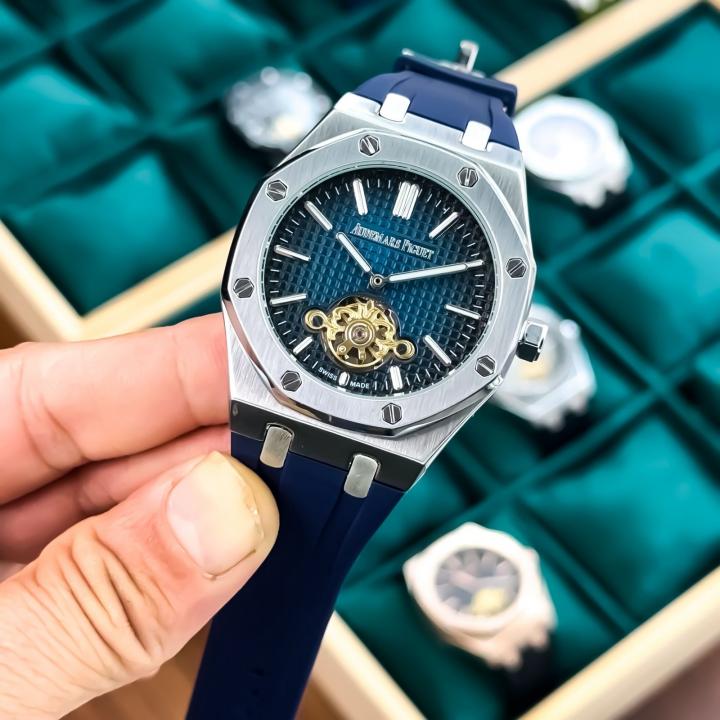 WATCH M-756