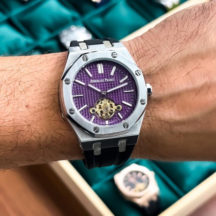 WATCH M-755