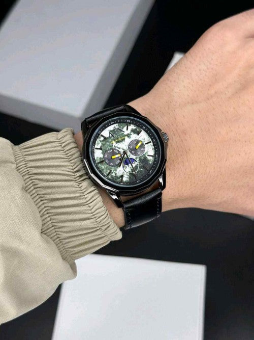 ARMA_EXCHANGE GOLD WITH SUN MOON DIAL AX1738 ALL BLACK