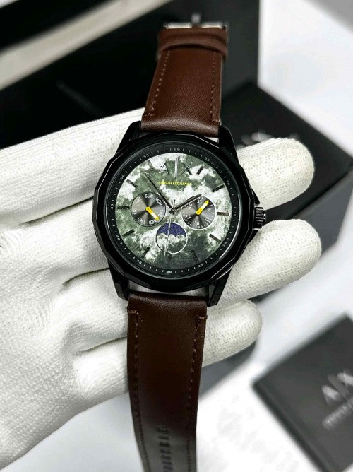 ARMA_EXCHANGE GOLD WITH SUN MOON DIAL AX1738 ALL BLACK