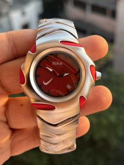 NIK METAL RED DIAL