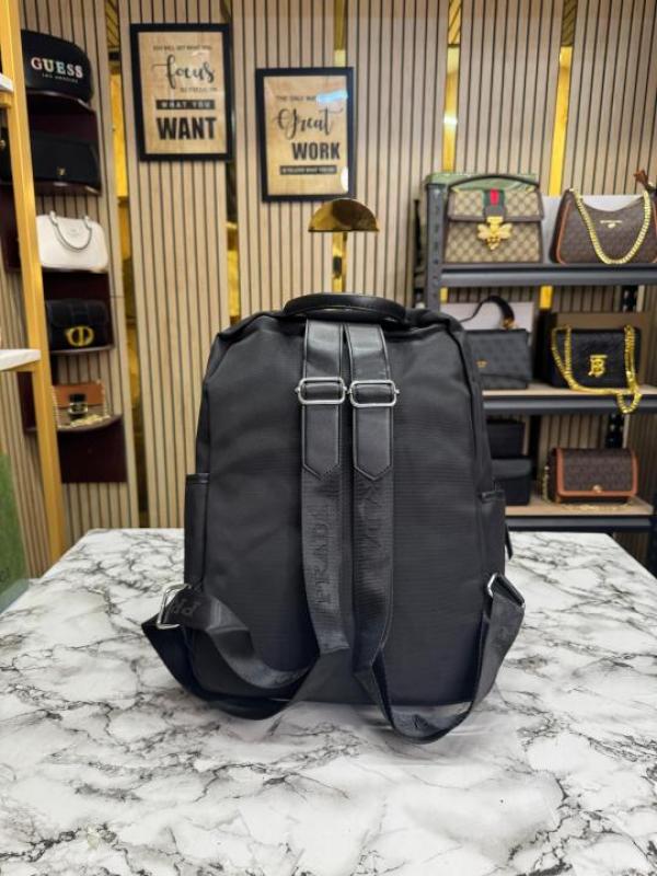 Prad_a Saffiano Re-Nylon Unisex Backpack (2022-Black)