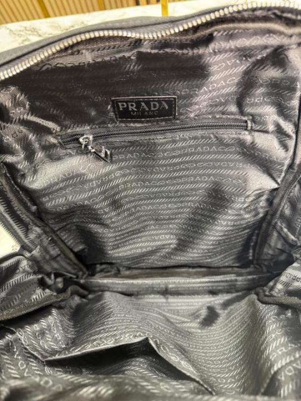 Prad_a Saffiano Re-Nylon Unisex Backpack (2022-Black)