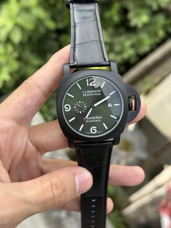 Luminor Panerai Marina Mens Watch (Green dial)