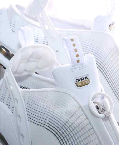 Nikee AirMax Craze White Metallic Gold