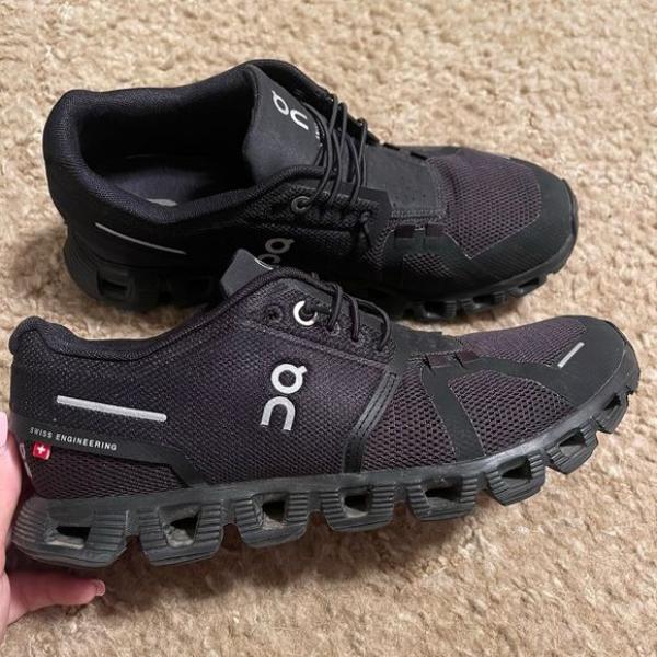 On Cloud 5 Running Waterproof Black sale