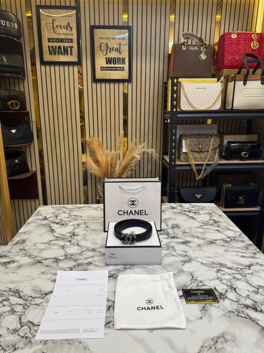 Chane_l Premium Quality Golden Initials Buckle With Box And Dust Bag Including Carry Bag (20)