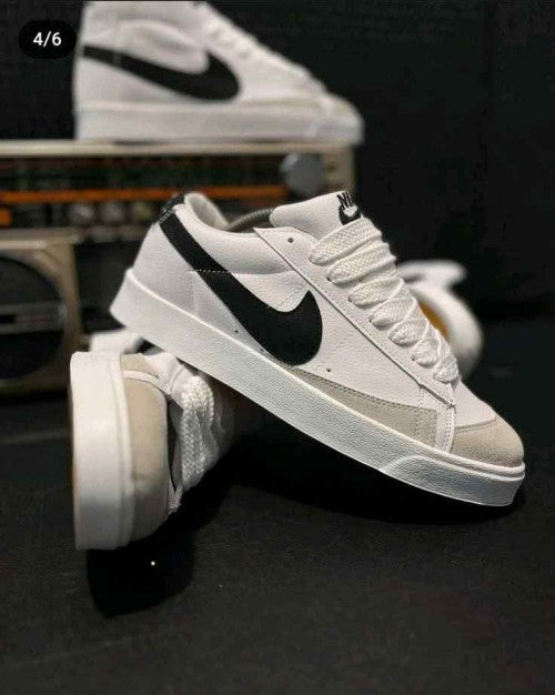 nikee Blazer 77 Low Vintage White-black