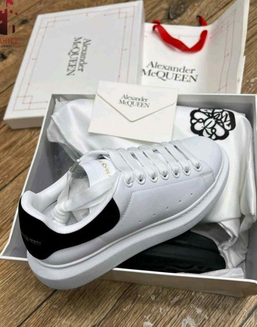 Alexander MCQueen White-Black full accessories